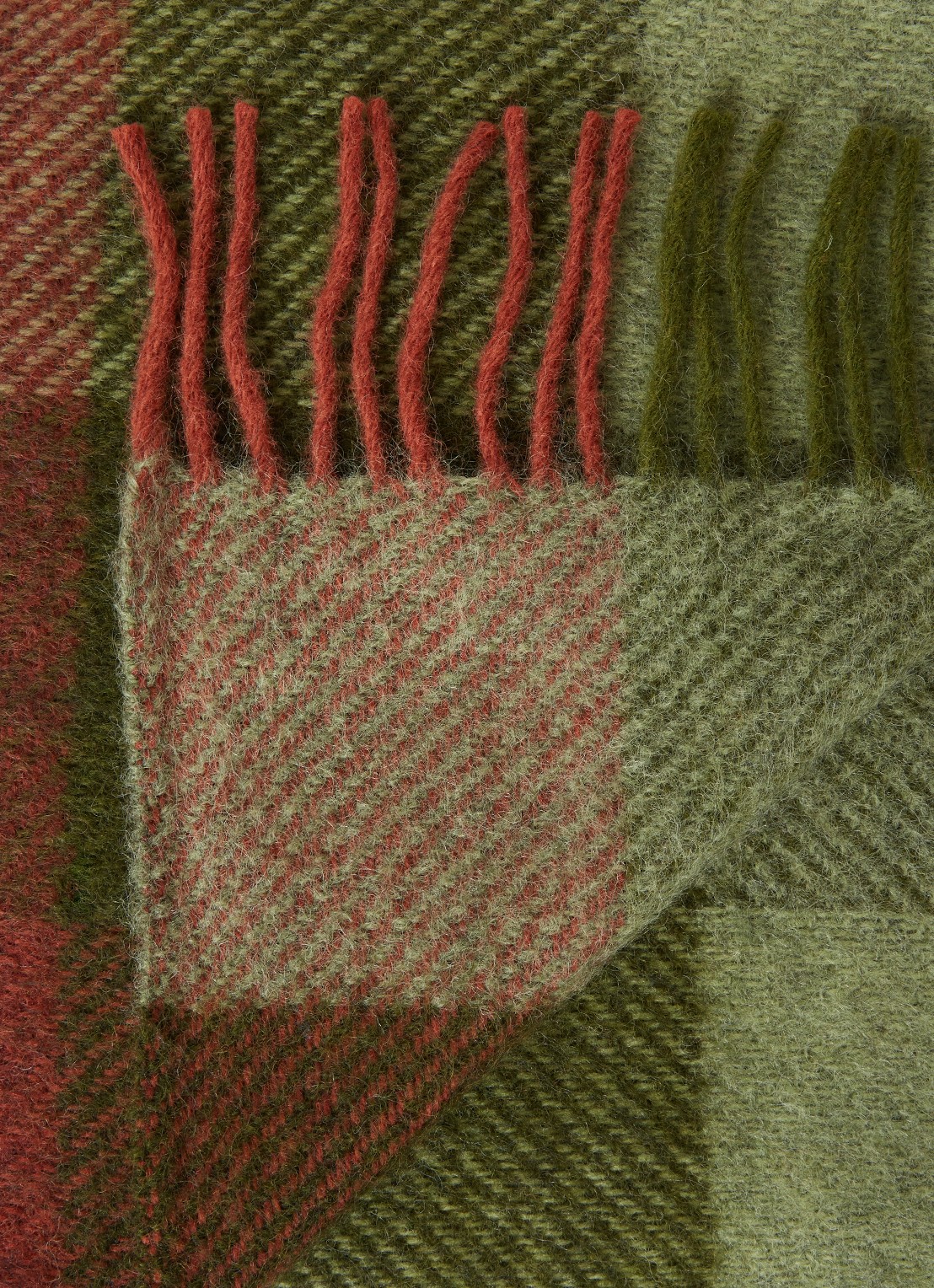 Klippan Gotland plaid van wol 130 x 200 cm - detail 3 multicolor