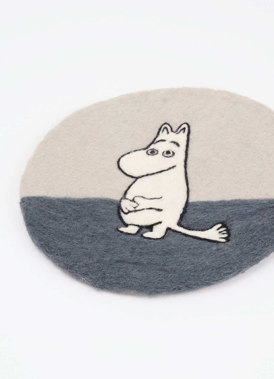 Klippan Moomin panonderzetter van wol - detail 2 grijs