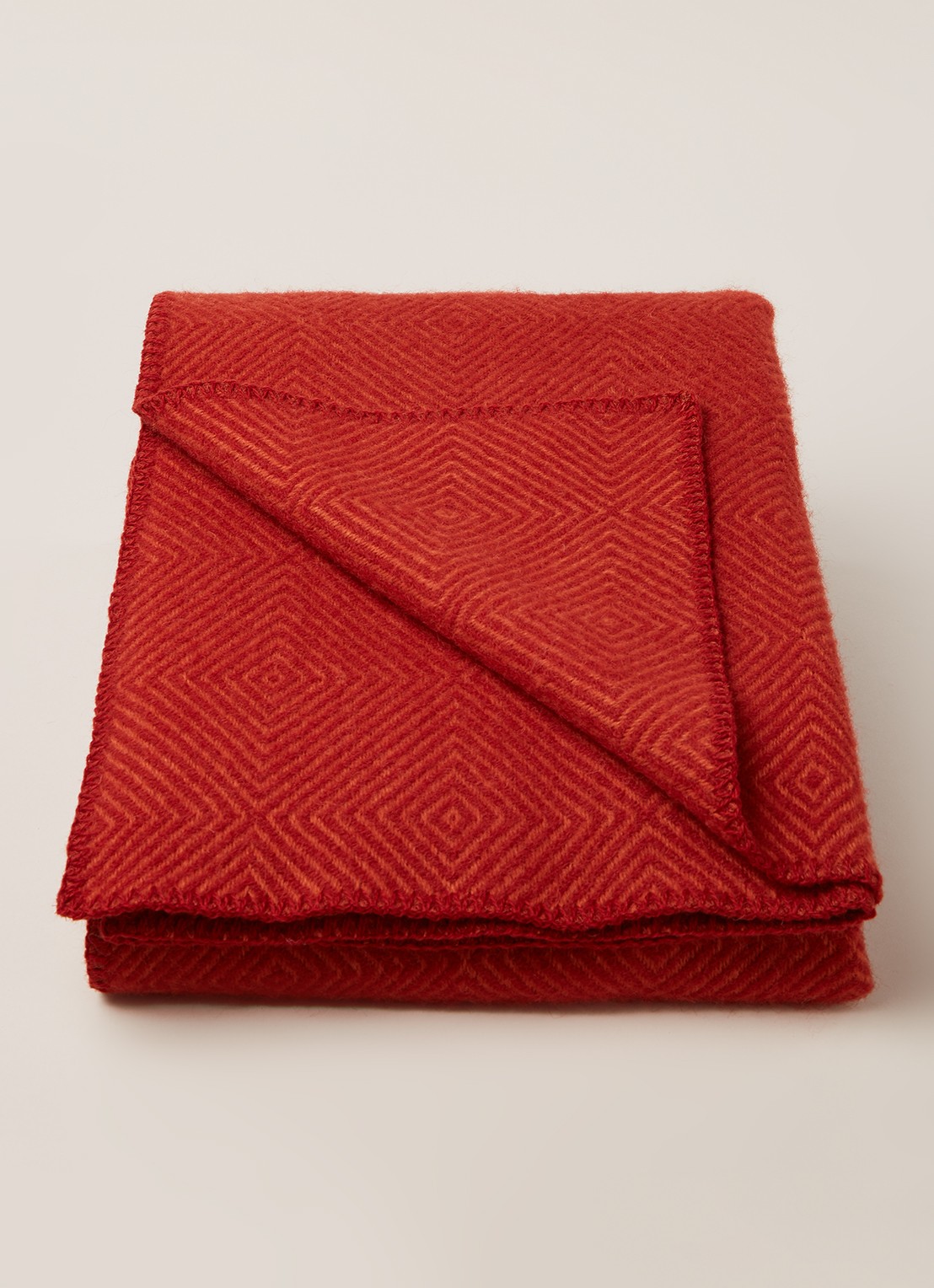 Klippan Nova plaid van lamswol 130 x 180 cm - voorkant 3 steenrood