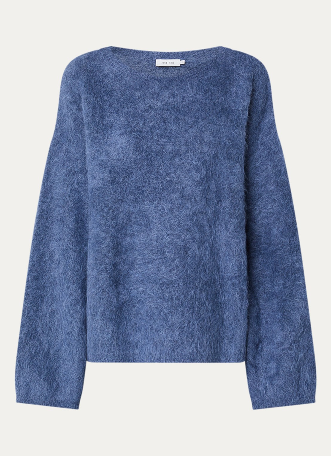 Knit-ted Amalia grofgebreide trui met boothals - voorkant 2 staalblauw