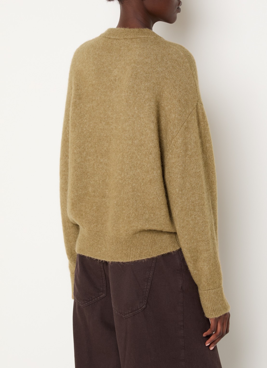 Knit-ted Britney grofgebreid vest met ronde hals - achterkant 2 camel