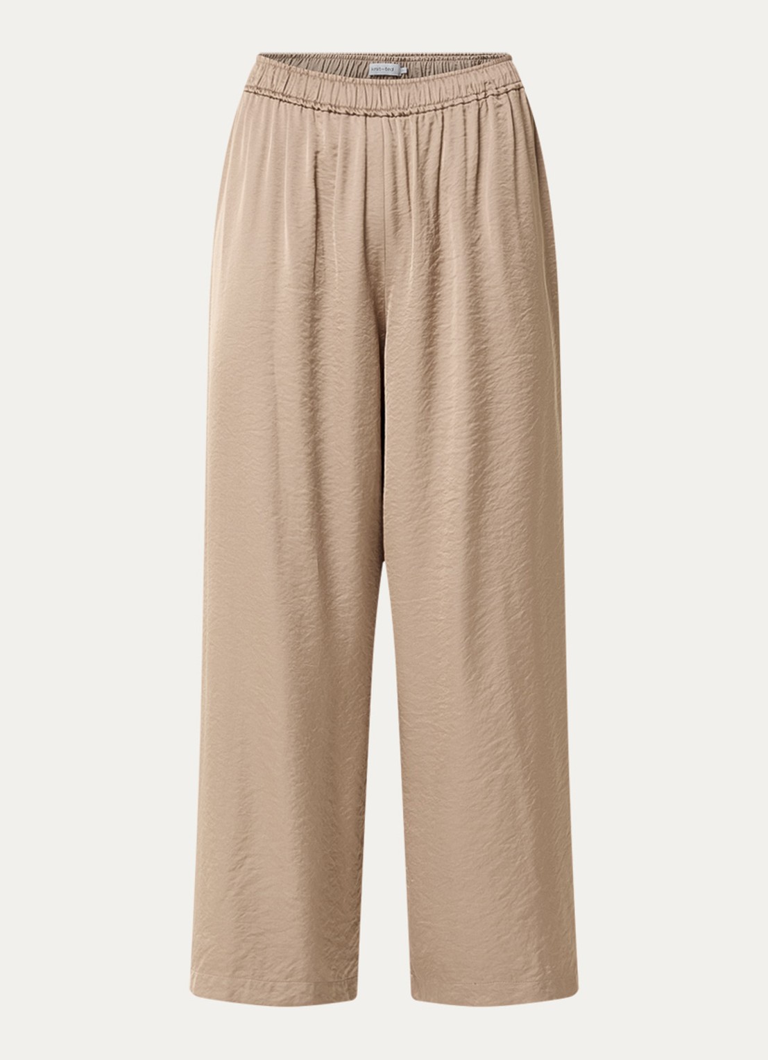 Knit-ted Linde high waist wide fit pantalon van satijn  - voorkant 3 donkerbeige