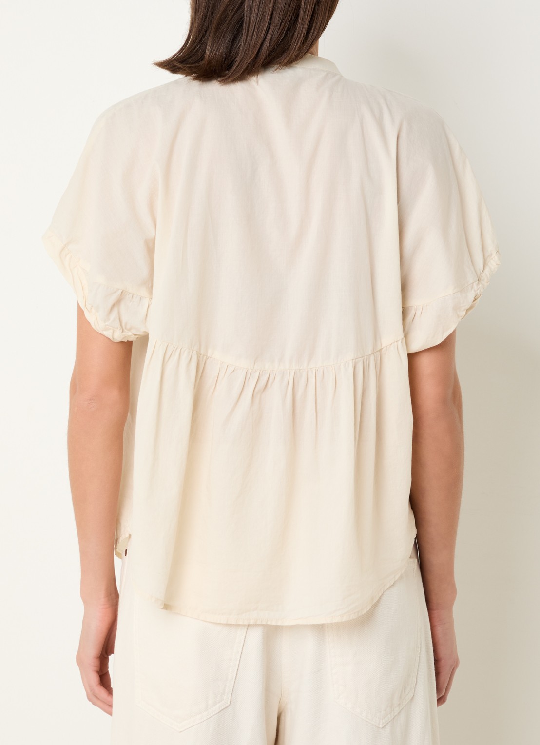 Knit-ted Lotus blouse met plooidetail - achterkant 3 ivoor