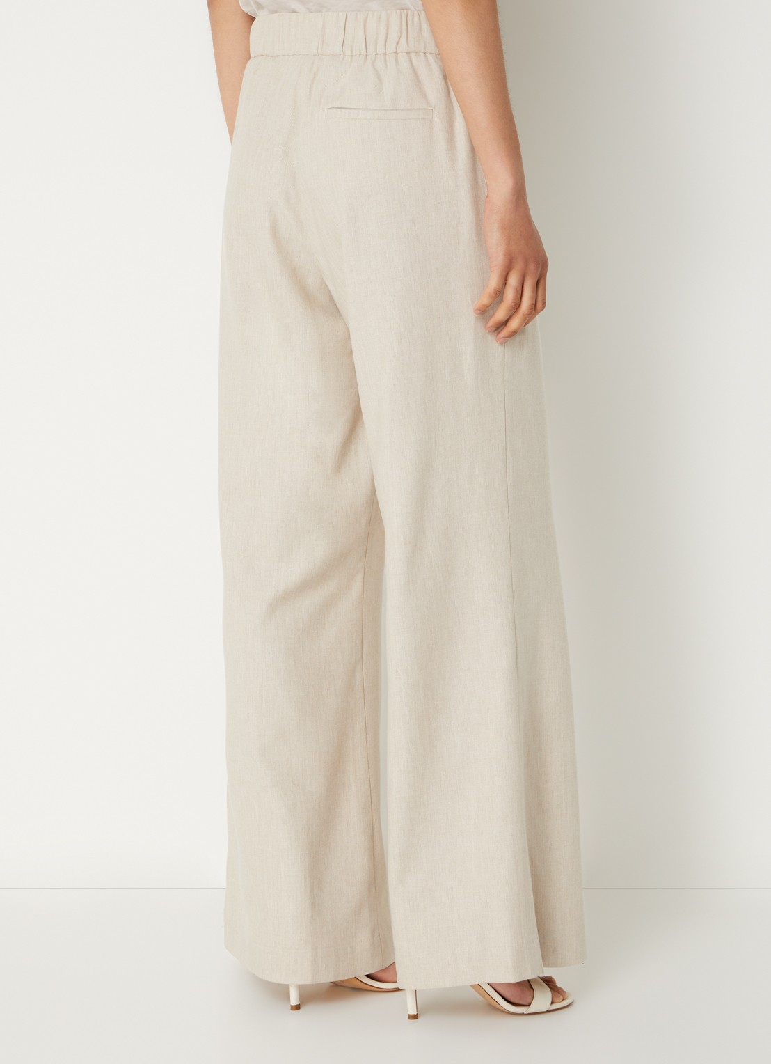 Knit-ted Willow high waist wide fit pantalon met steekzakken - achterkant 4 beige