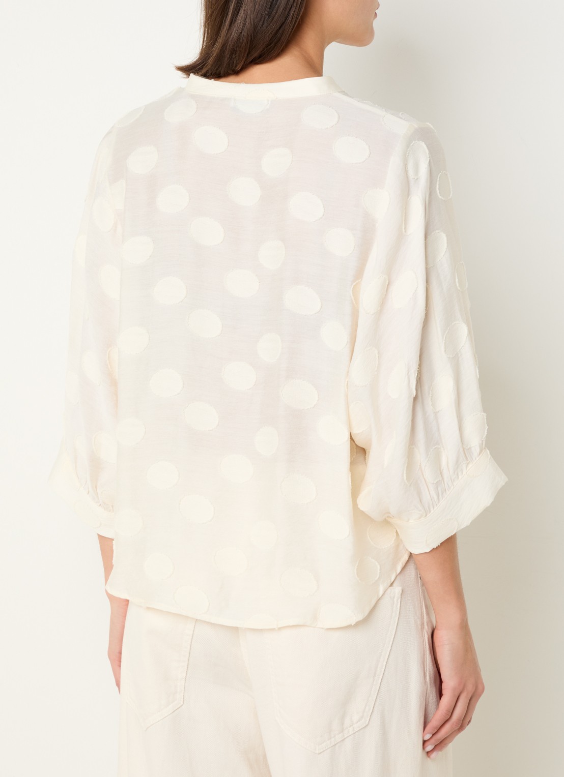 Knit-ted Xena blouse met borduring - achterkant 4 gebroken wit