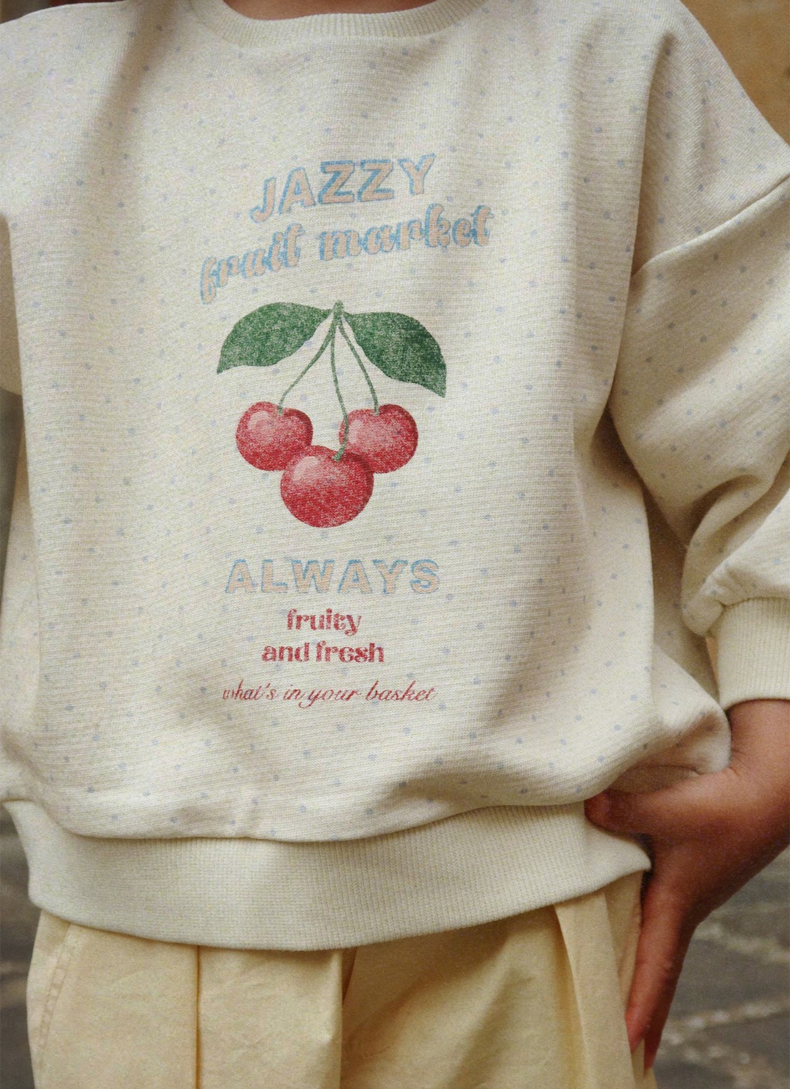 Konges Sløjd Loupy sweater met print - voorkant creme