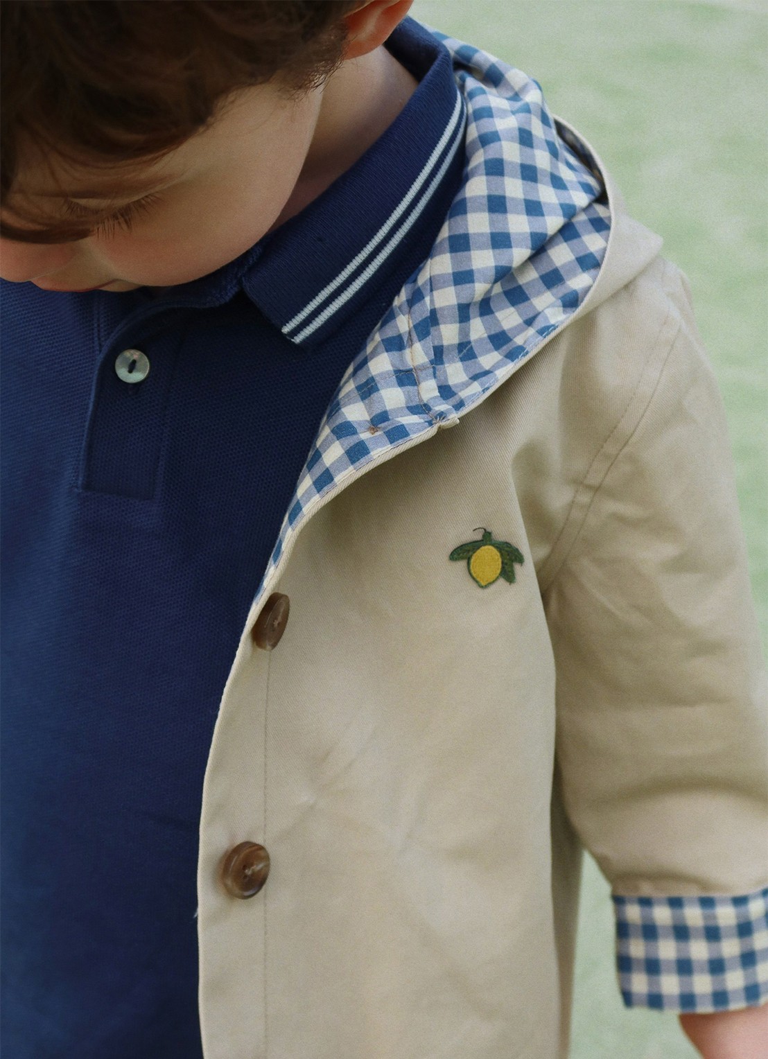 Konges Sløjd Trenchcoat met capuchon - detail 2 beige