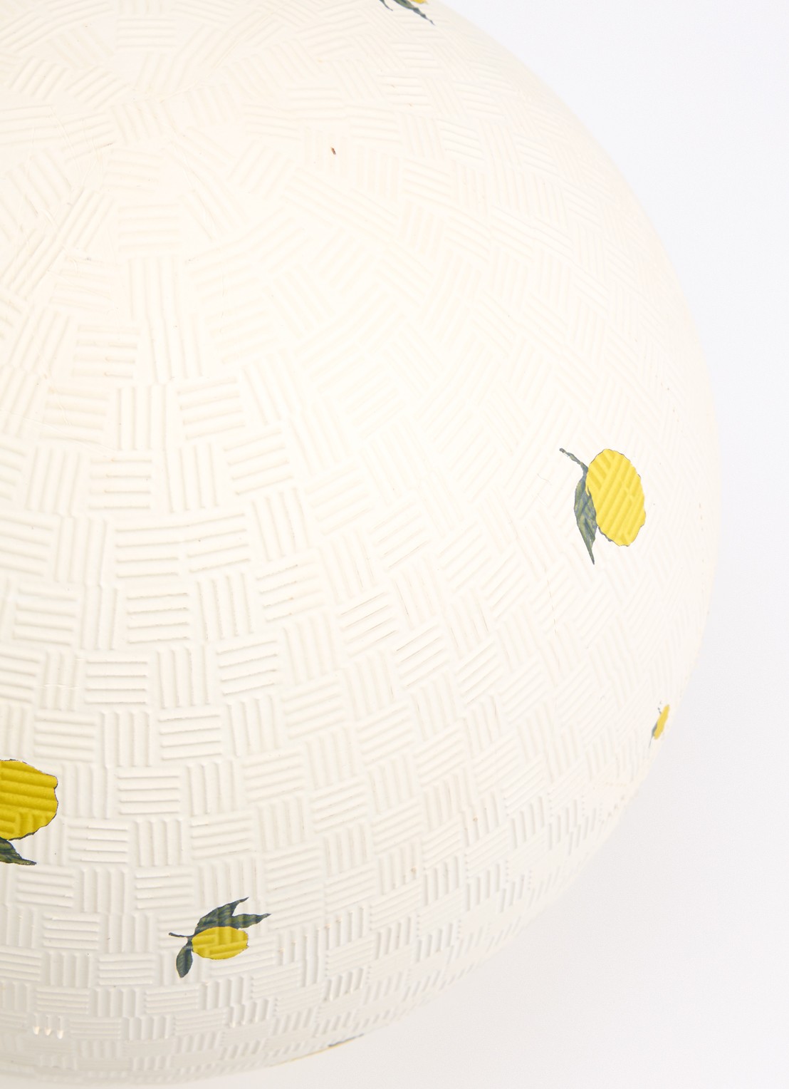 Konges Sløjd Kids bal 18 cm  - detail 2 geel