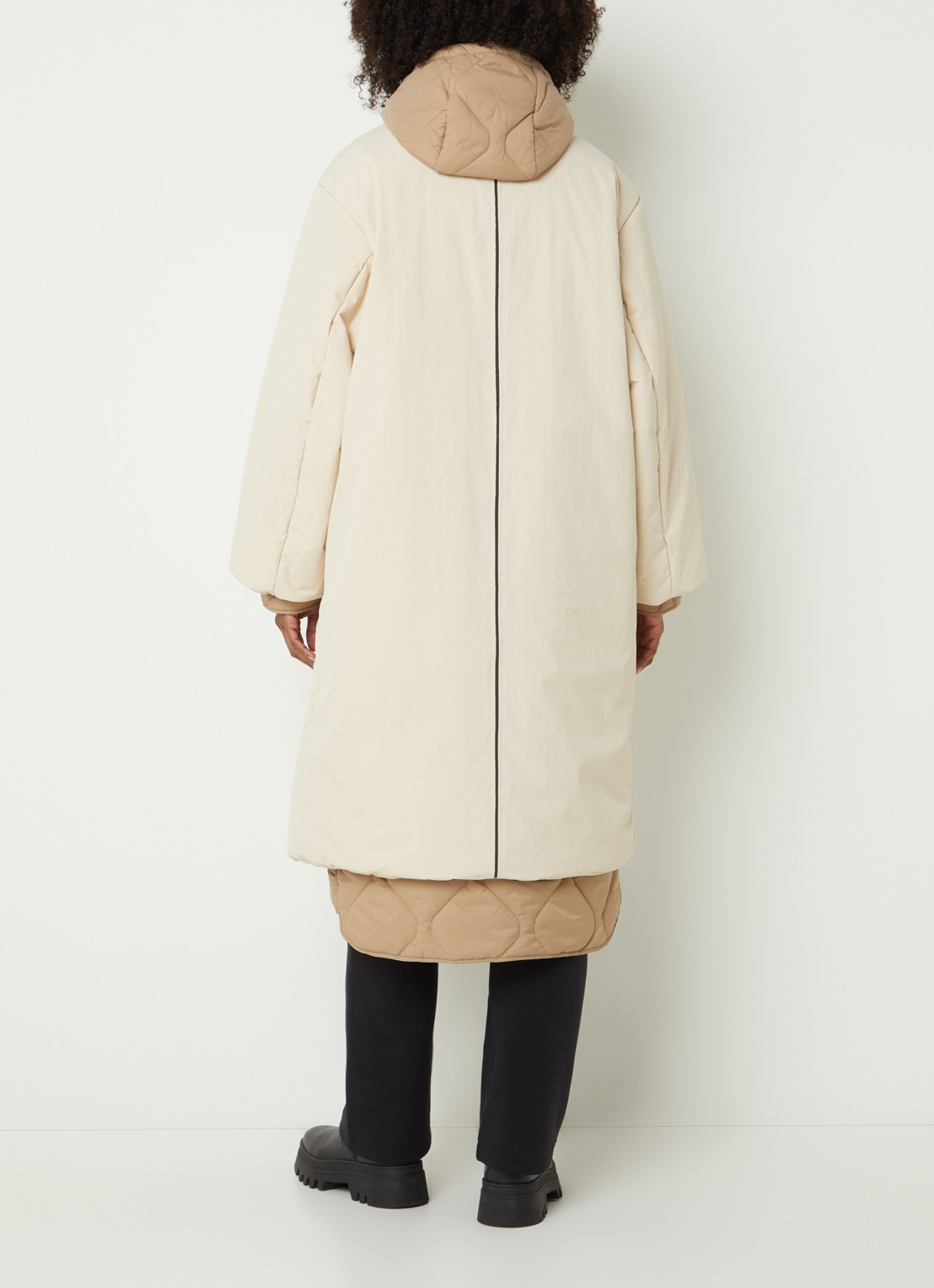 Krakatau Vela gewatteerde parka met capuchon en steekzakken - achterkant 2 beige