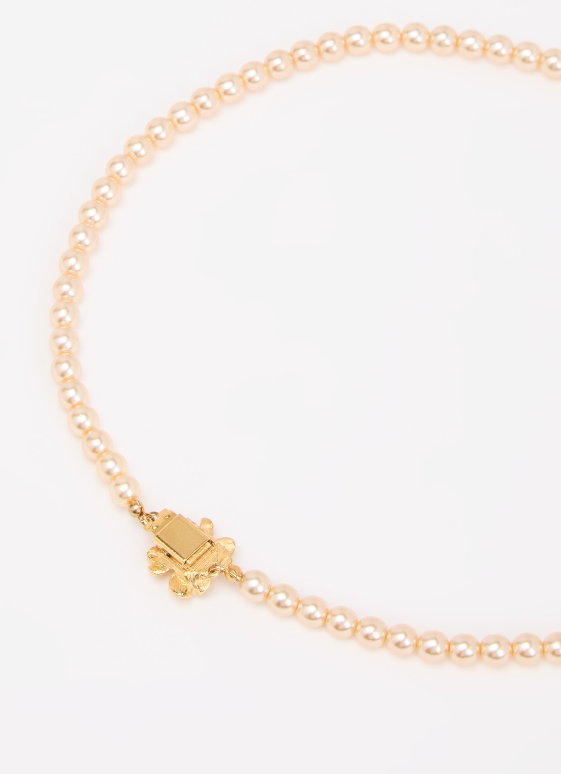 Kroonjuweeltjes Audrey ketting verguld - detail 3 beige
