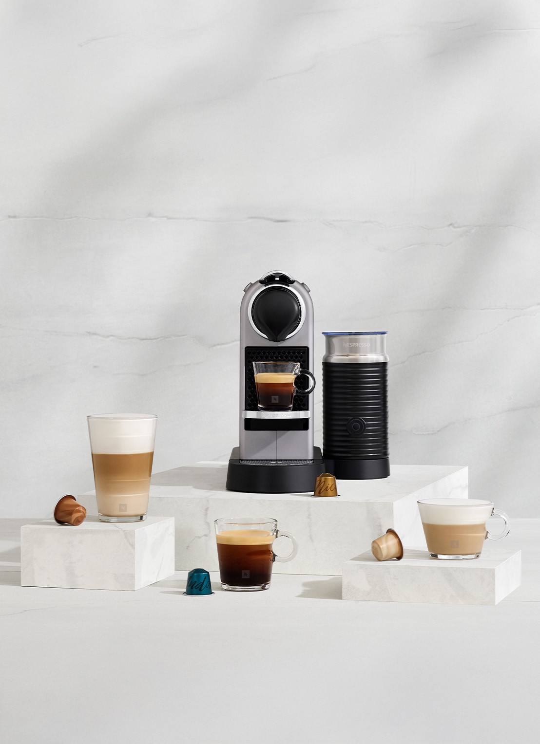 Krups CitiZ & Milk Nespresso machine - detail kersenrood