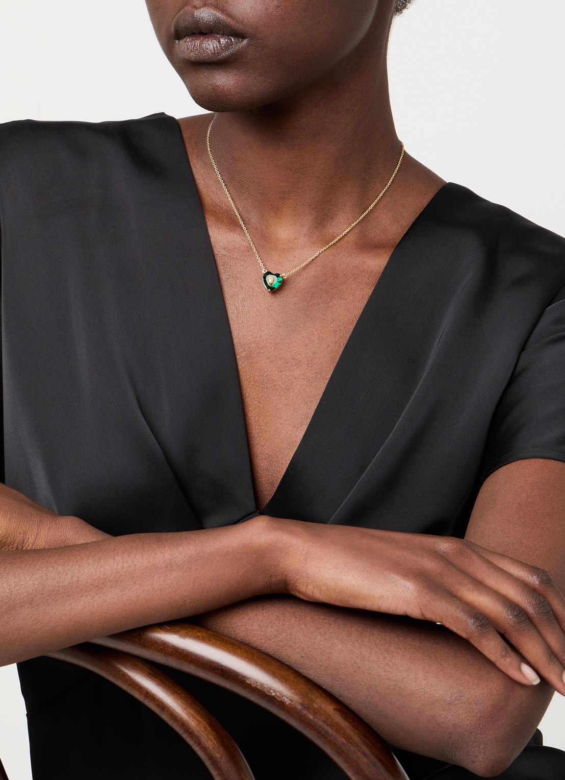 Kurt Geiger Crystal Heart ketting met kristal - voorkant 5 groen