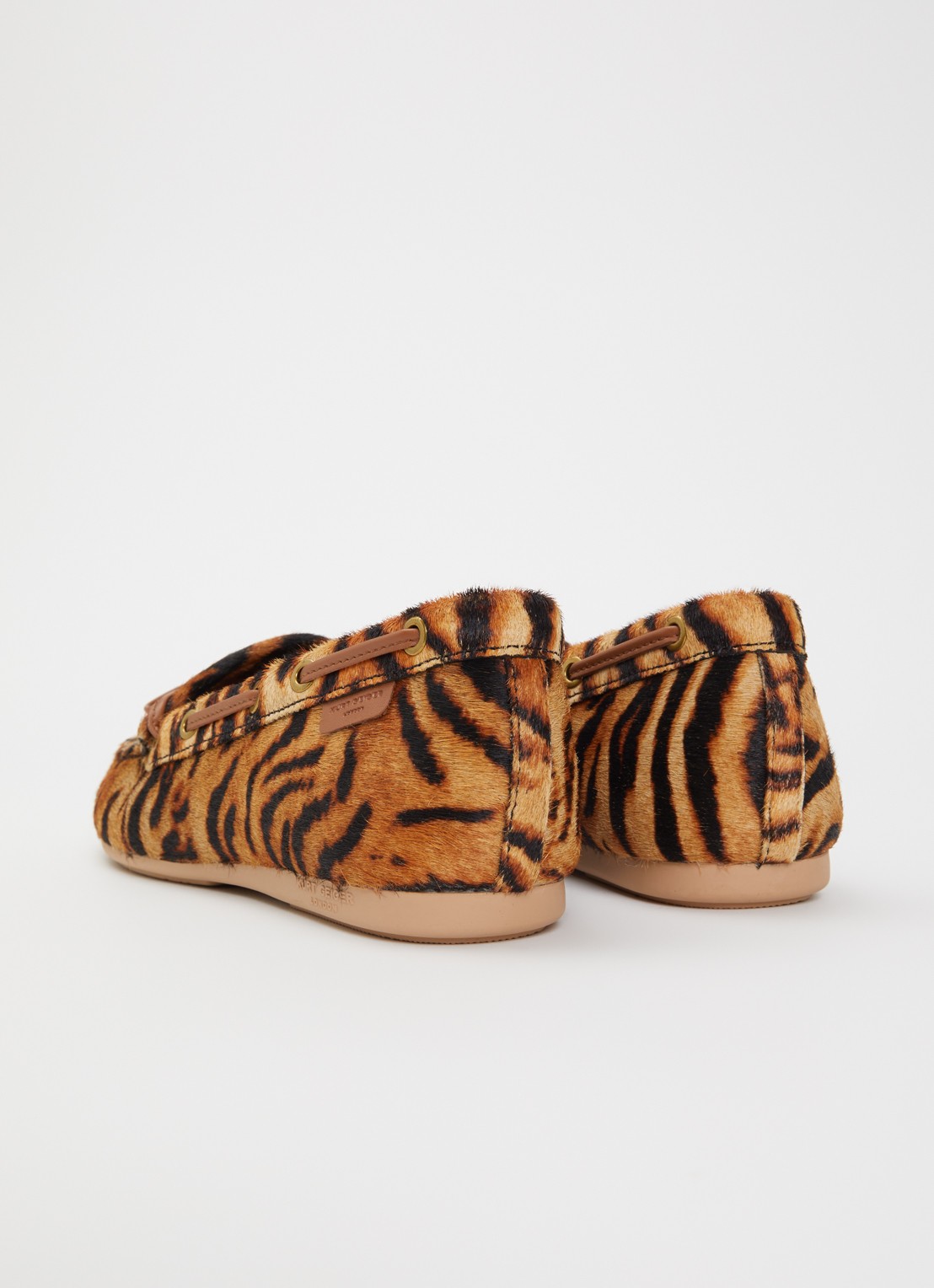 Kurt Geiger Eagle moccasin van leer met dierenprint - achterkant 2 camel