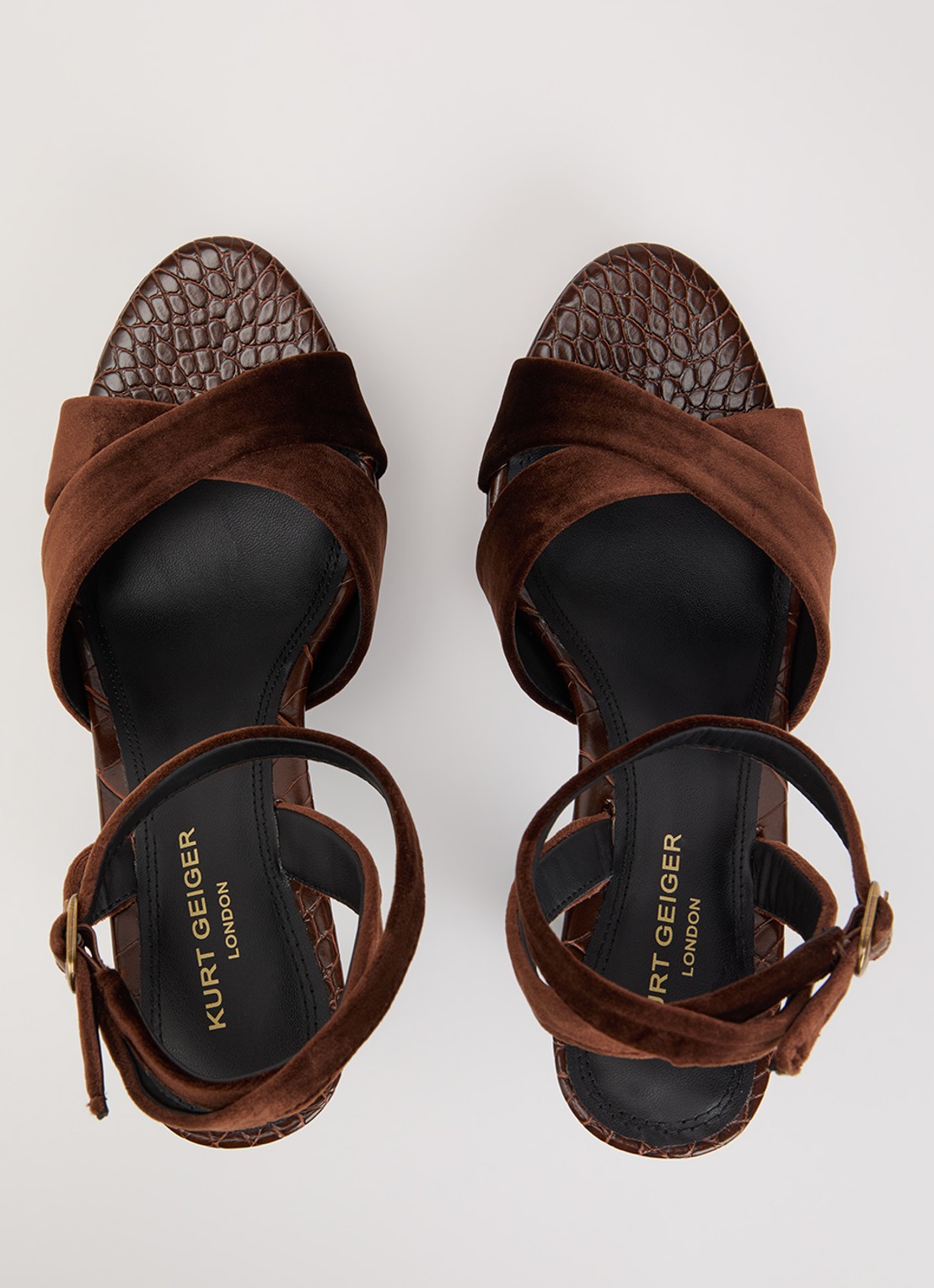 Kurt Geiger Gloria Cross sandalette met crocostructuur - detail 3 donkerbruin