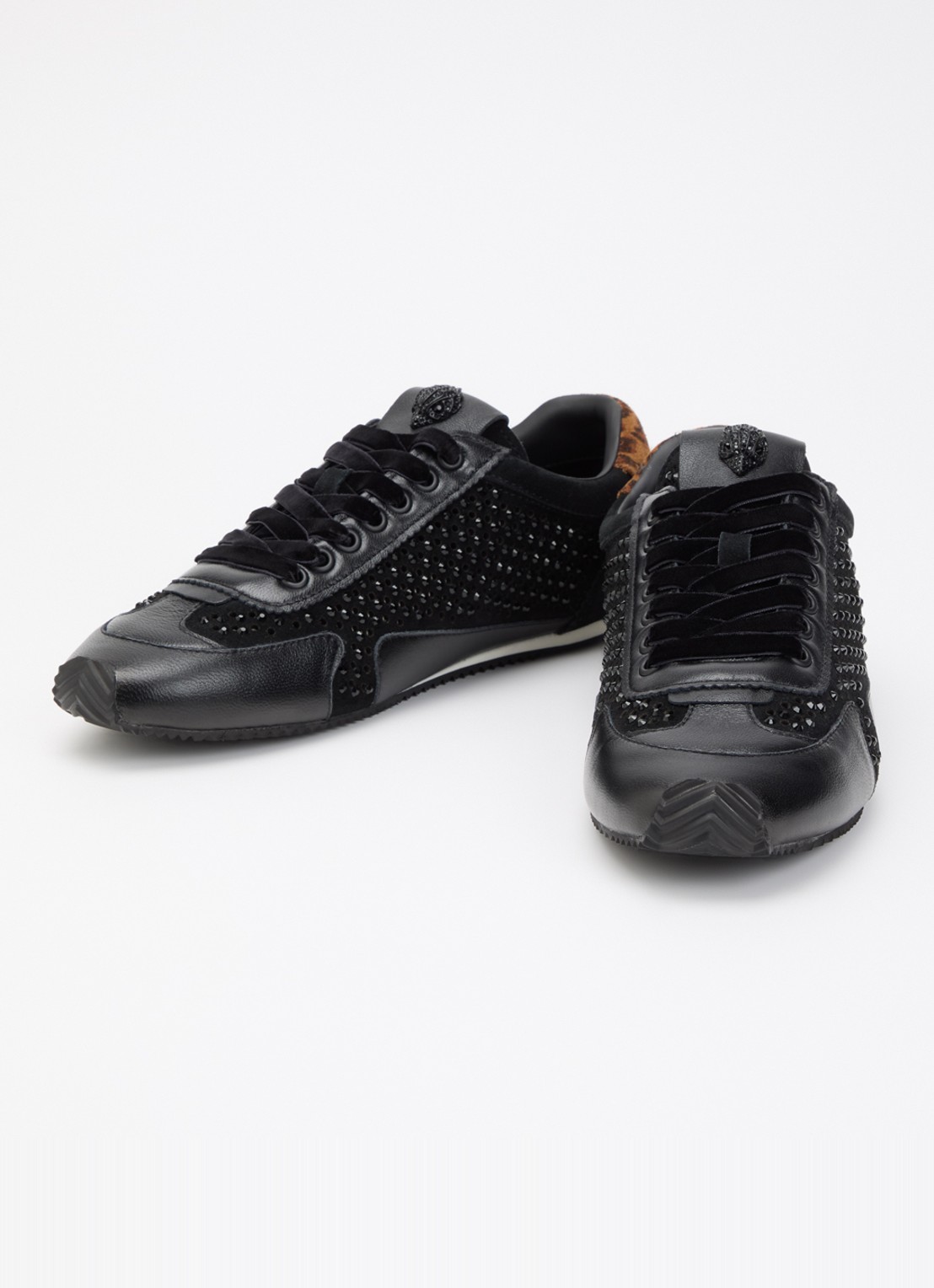 Kurt Geiger Islington sneaker van suède met strass en details van leer - detail 2 zwart