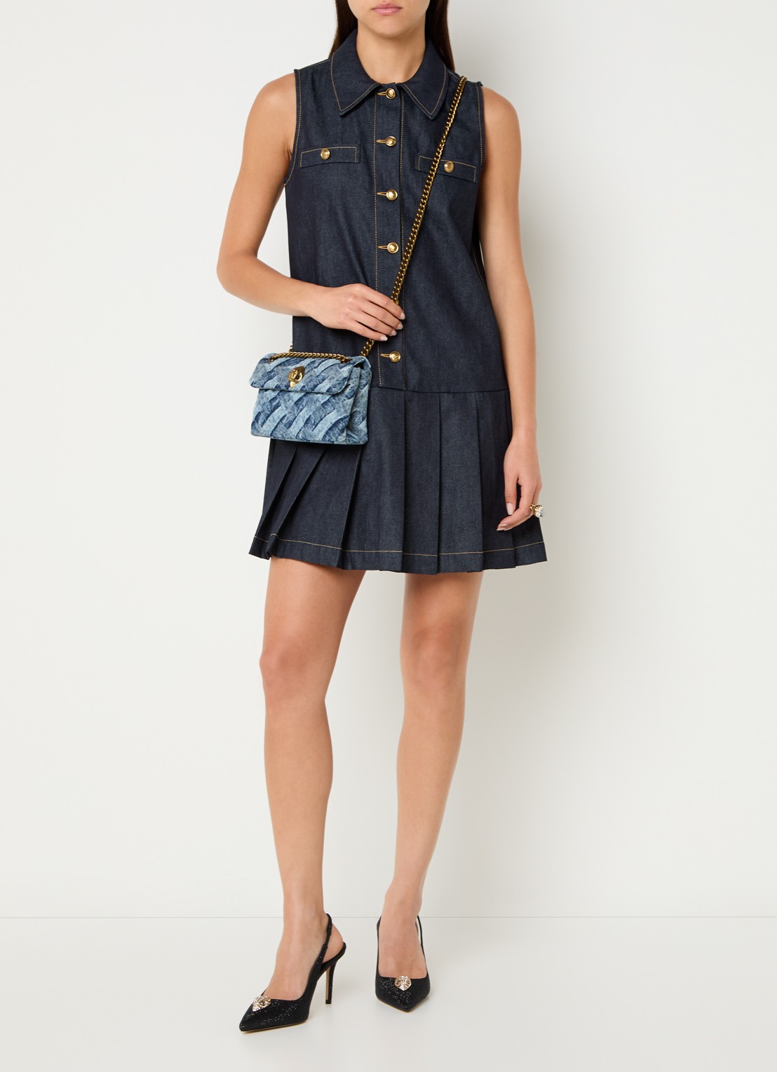 Kurt Geiger Mini Kensington crossbodytas van denim en verstelbare schouderriem - voorkant 3 indigo