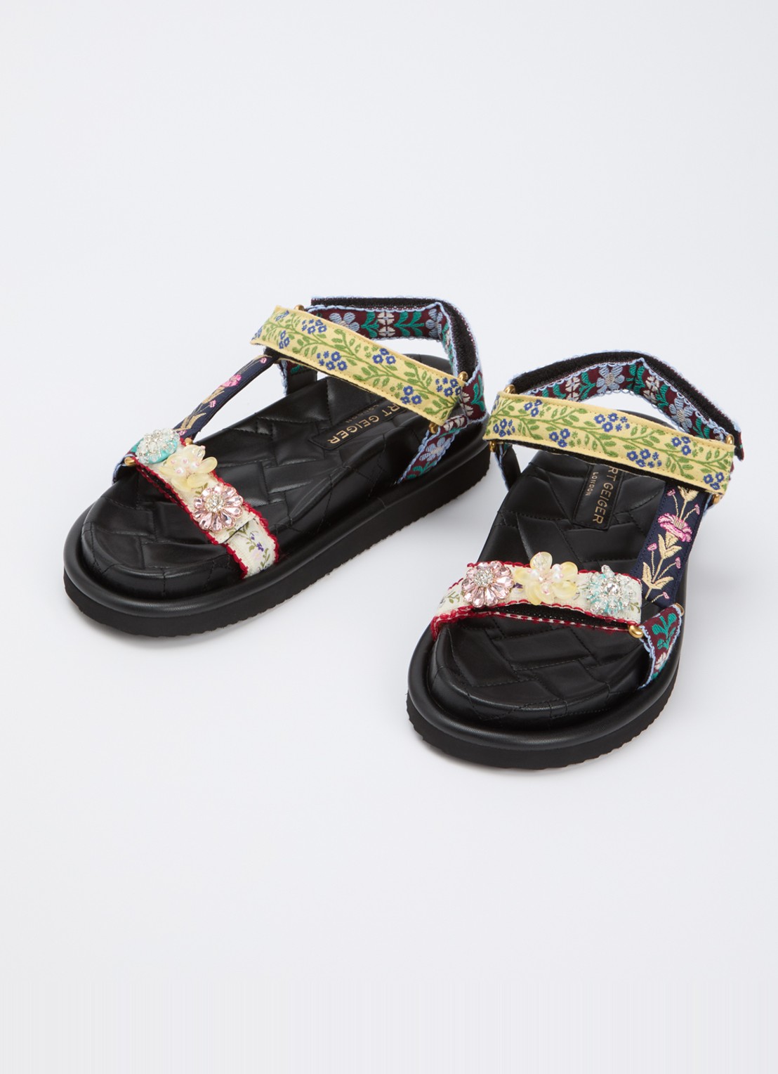 Kurt Geiger Orson sandaal met borduring - detail 3 zwart