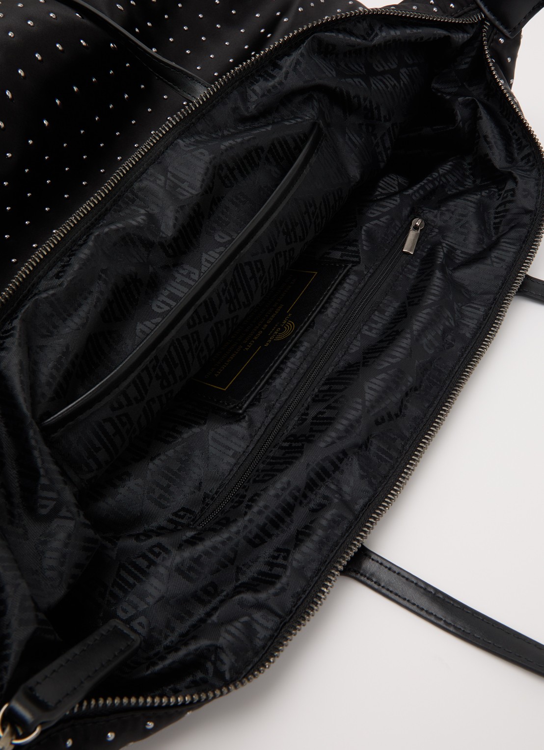 Kurt Geiger Shopper met studs - detail zwart