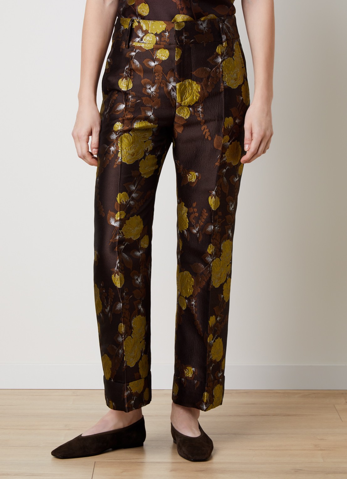 La DoubleJ Hendrix mid waist straight fit broek met ingebreide print - detail 4 donkerbruin