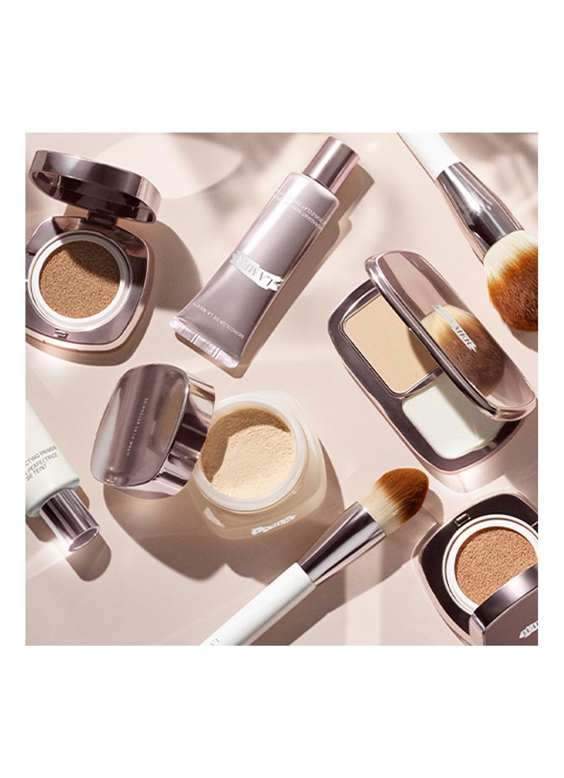 La Mer The Foundation Brush - kwast - detail 3 wit