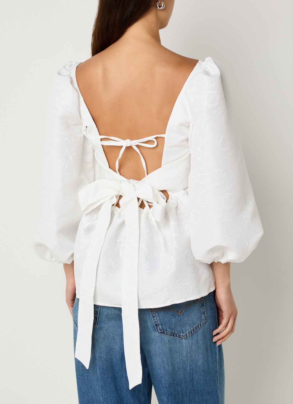 Laagam Cecile tuniek met jacquard dessin en strikceintuur - detail wit