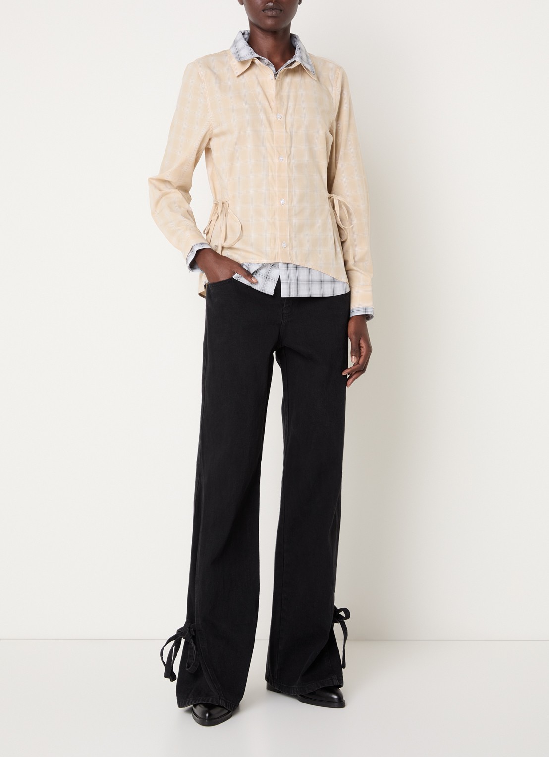 Laagam Chappel blouse met gestrikt detail en ruitdessin - voorkant 4 beige