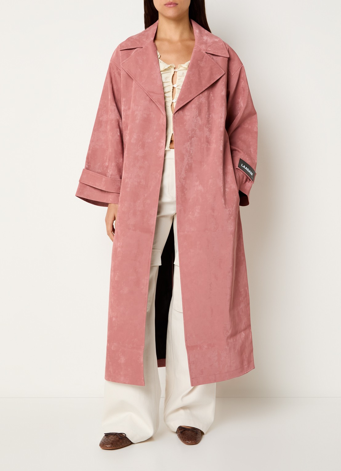 Laagam Janina trenchcoat met strikceintuur - voorkant 4 oudroze