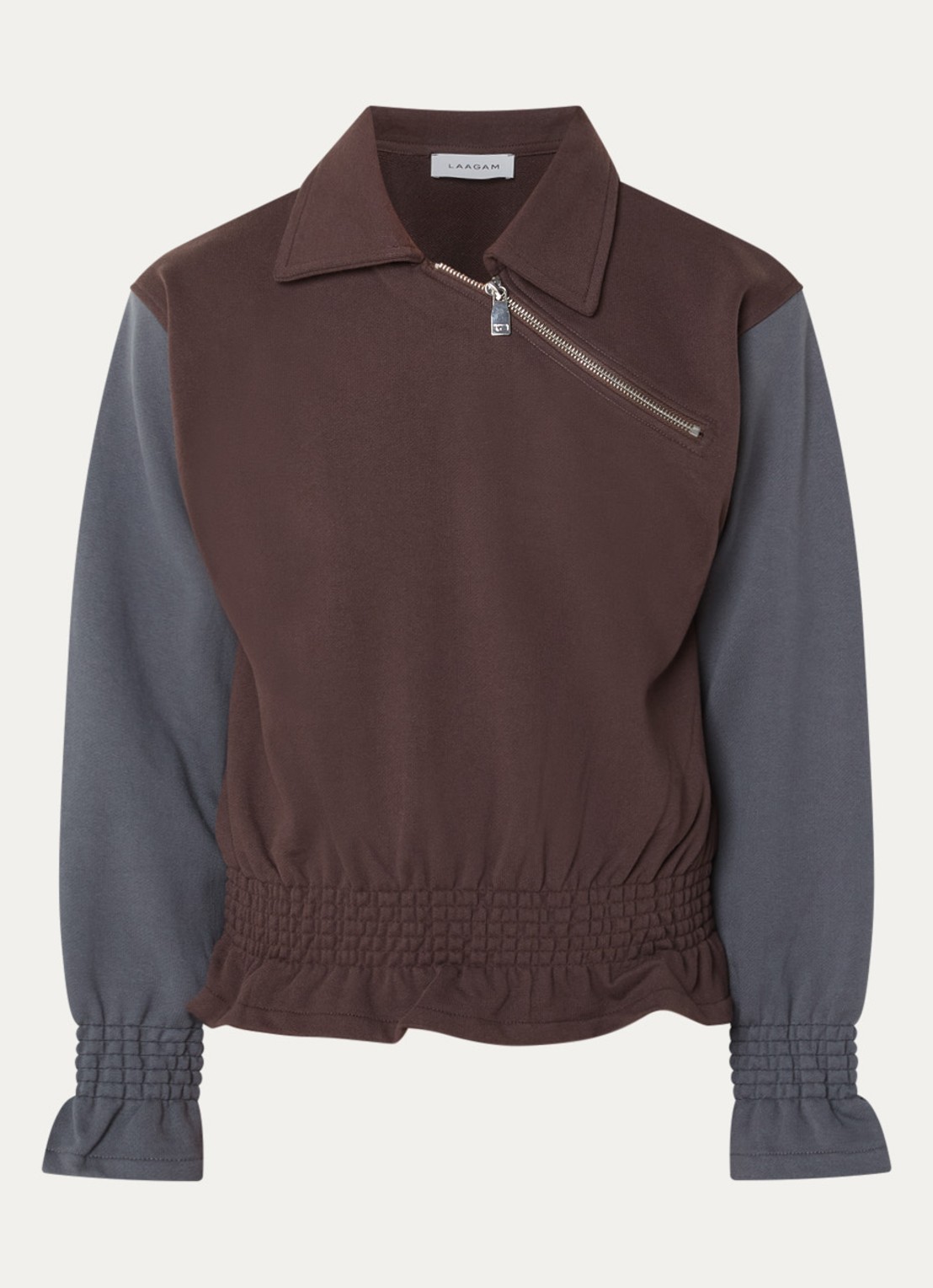 Laagam Jolanda sweater met smockwerk en halve rits - voorkant 3 bruin