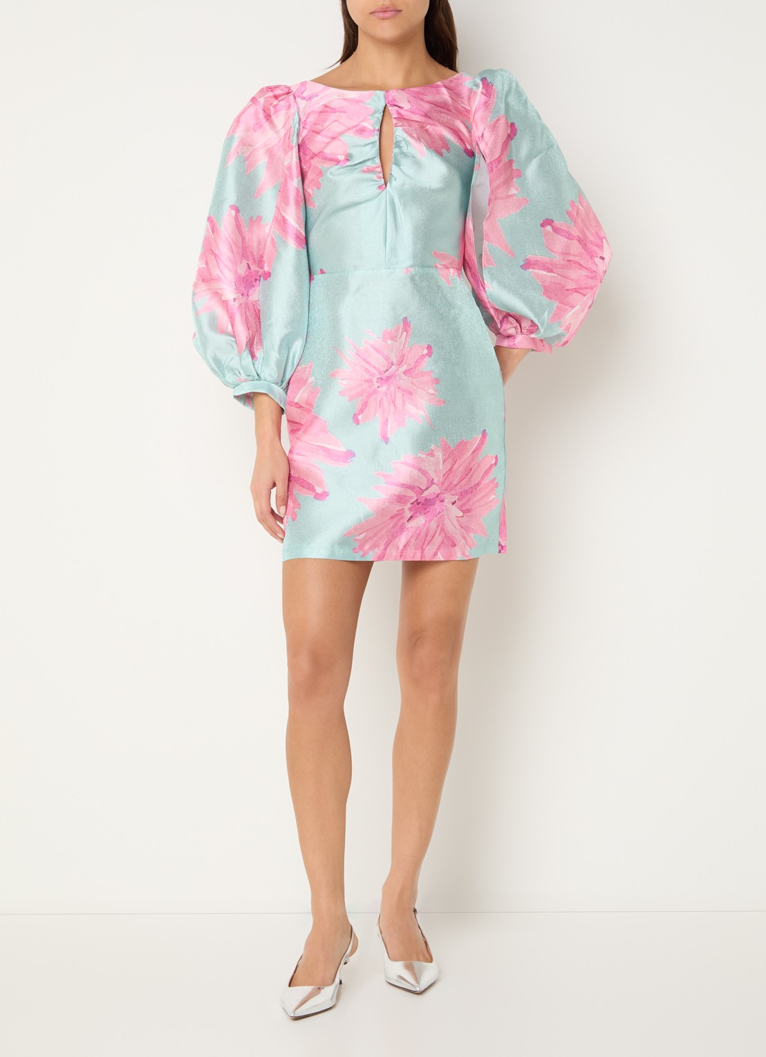 Laagam Liza mini jurk met print en pofmouw - voorkant 2 roze