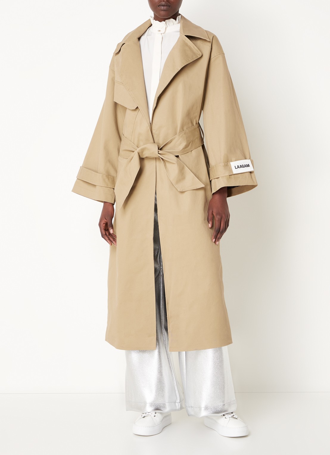 Laagam Londres trenchcoat met strikceintuur - detail donkerbeige
