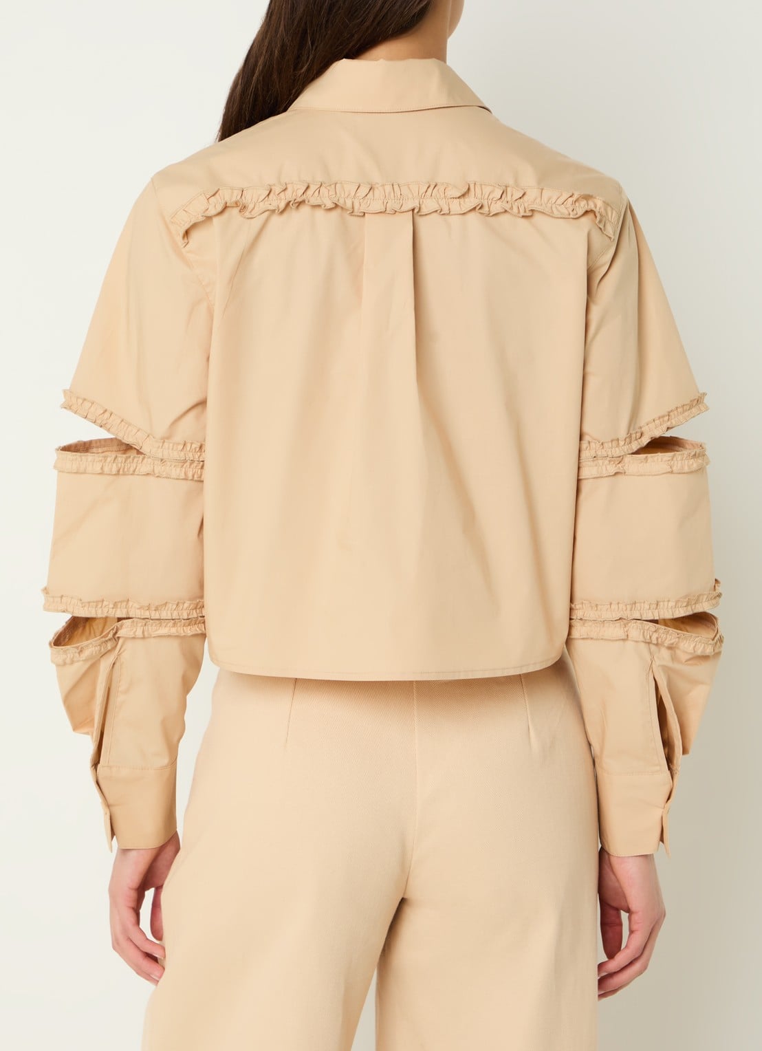 Laagam Muna blouse met pofmouw - achterkant camel