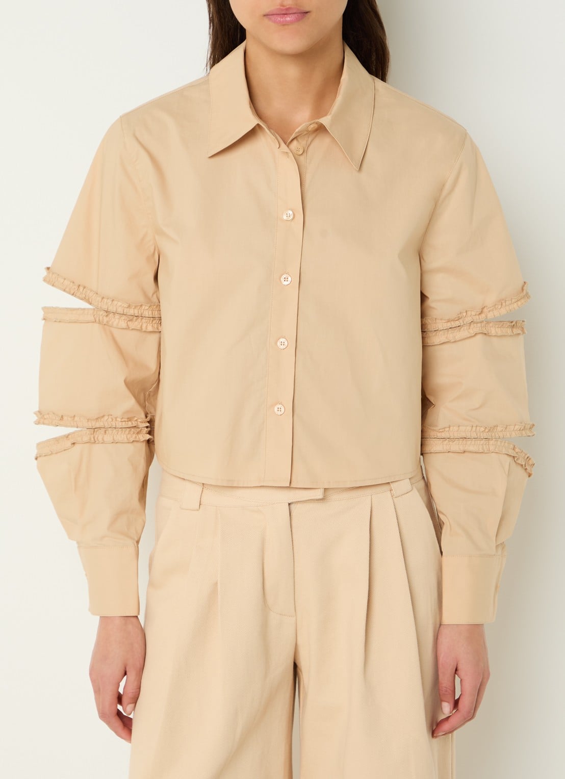 Laagam Muna blouse met pofmouw - detail 4 camel