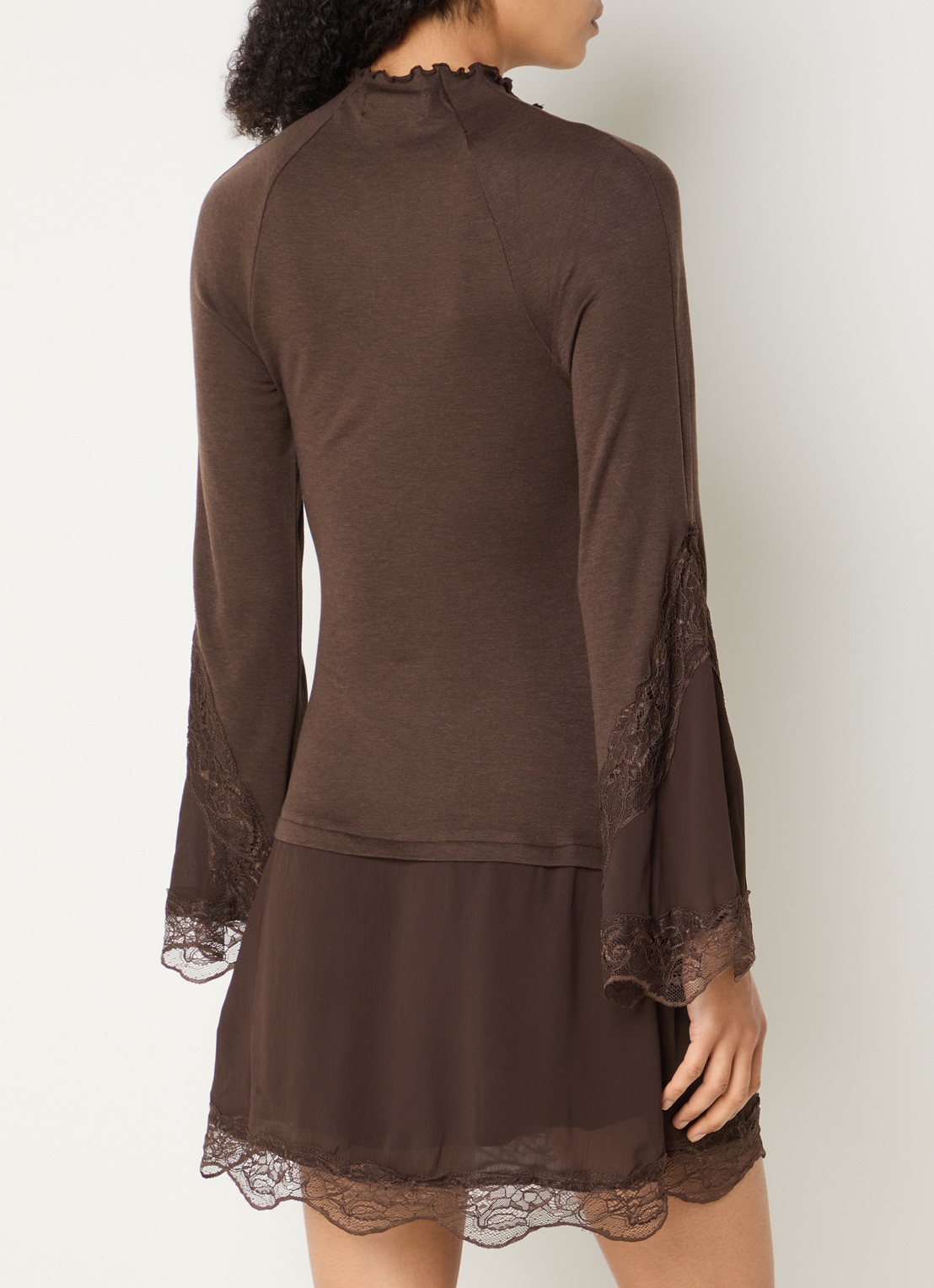 Laagam Siss mini jurk in wolblend met details van kant - achterkant 3 donkerbruin