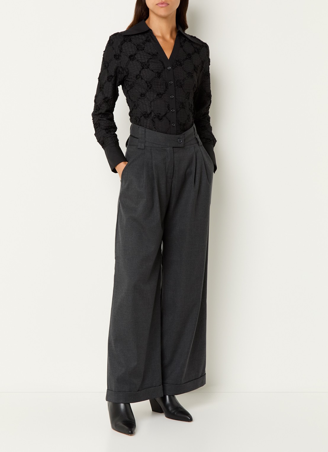 Laagam Smith high waist wide fit pantalon met cut-out detail - voorkant 2 antraciet