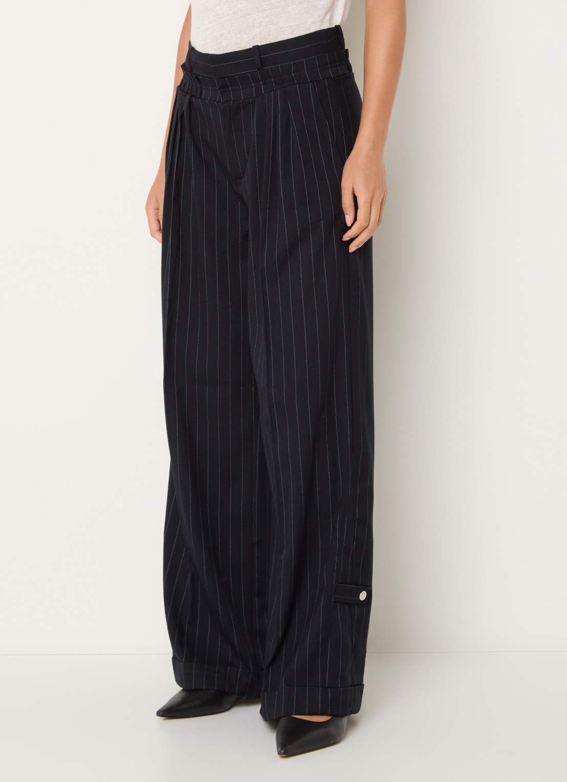 Laagam Stella high waist loose fit pantalon met krijtstreep - detail donkerblauw