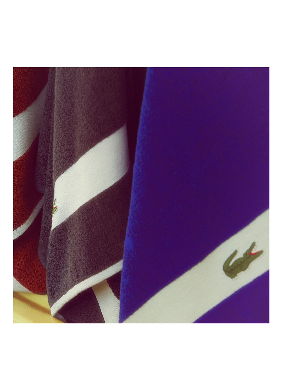 Lacoste L Casual badhanddoek - 450 gr/m² - 55 x 100 cm - detail 5 zwart