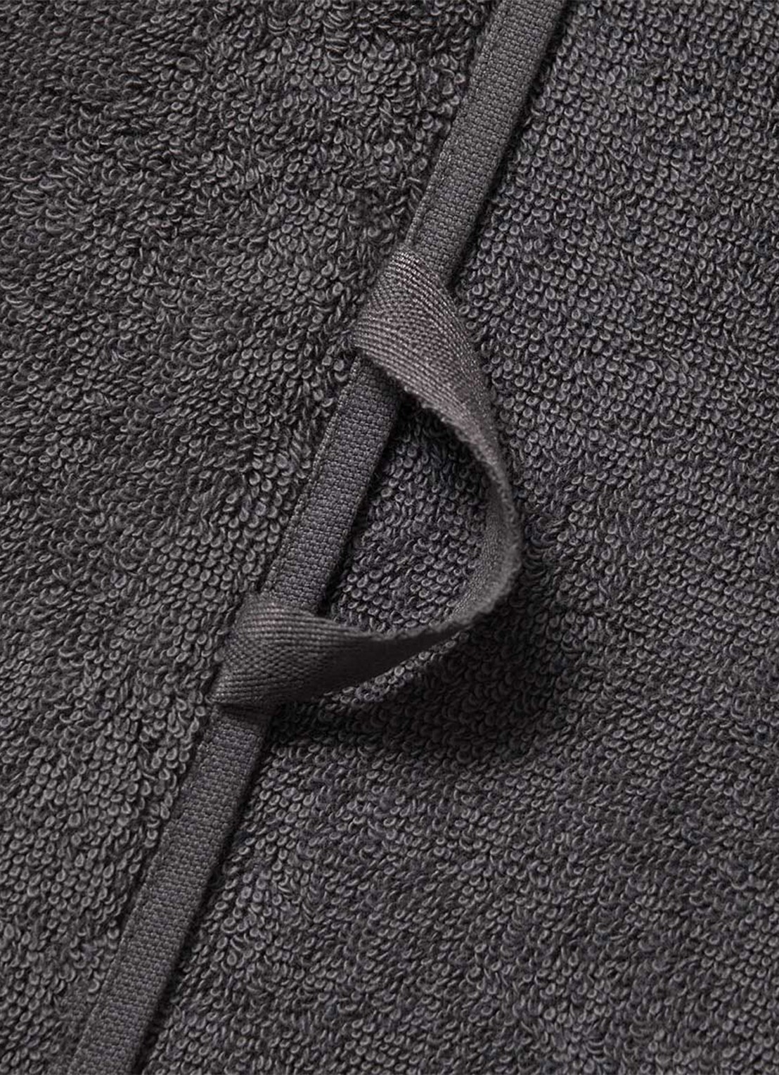 Lacoste L Lecroco badhanddoek - 600 gr/m2 - 50 x 100 cm - voorkant 5 antraciet