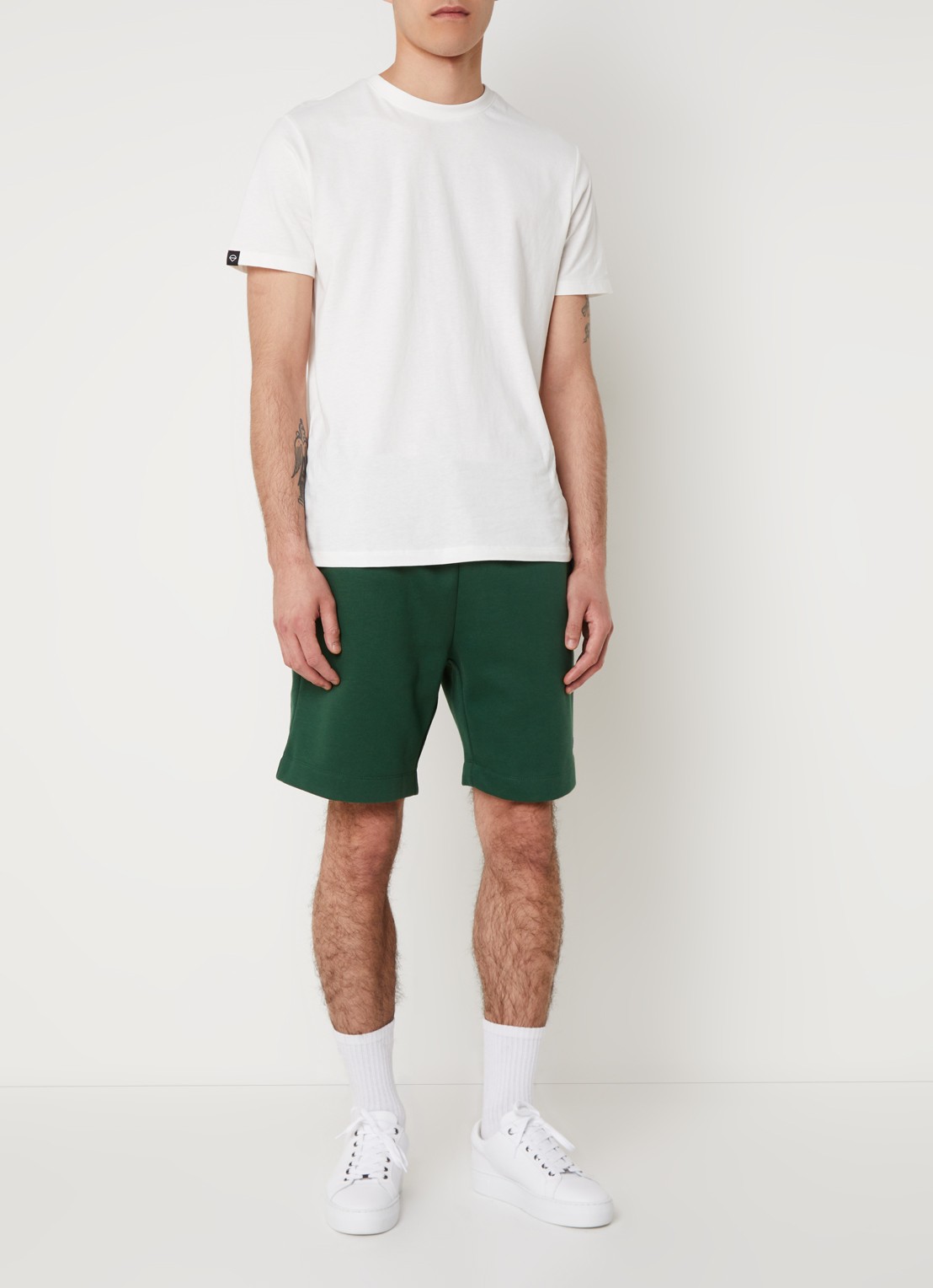 Lacoste Straight fit korte joggingbroek met steekzakken - voorkant 2 donkergroen