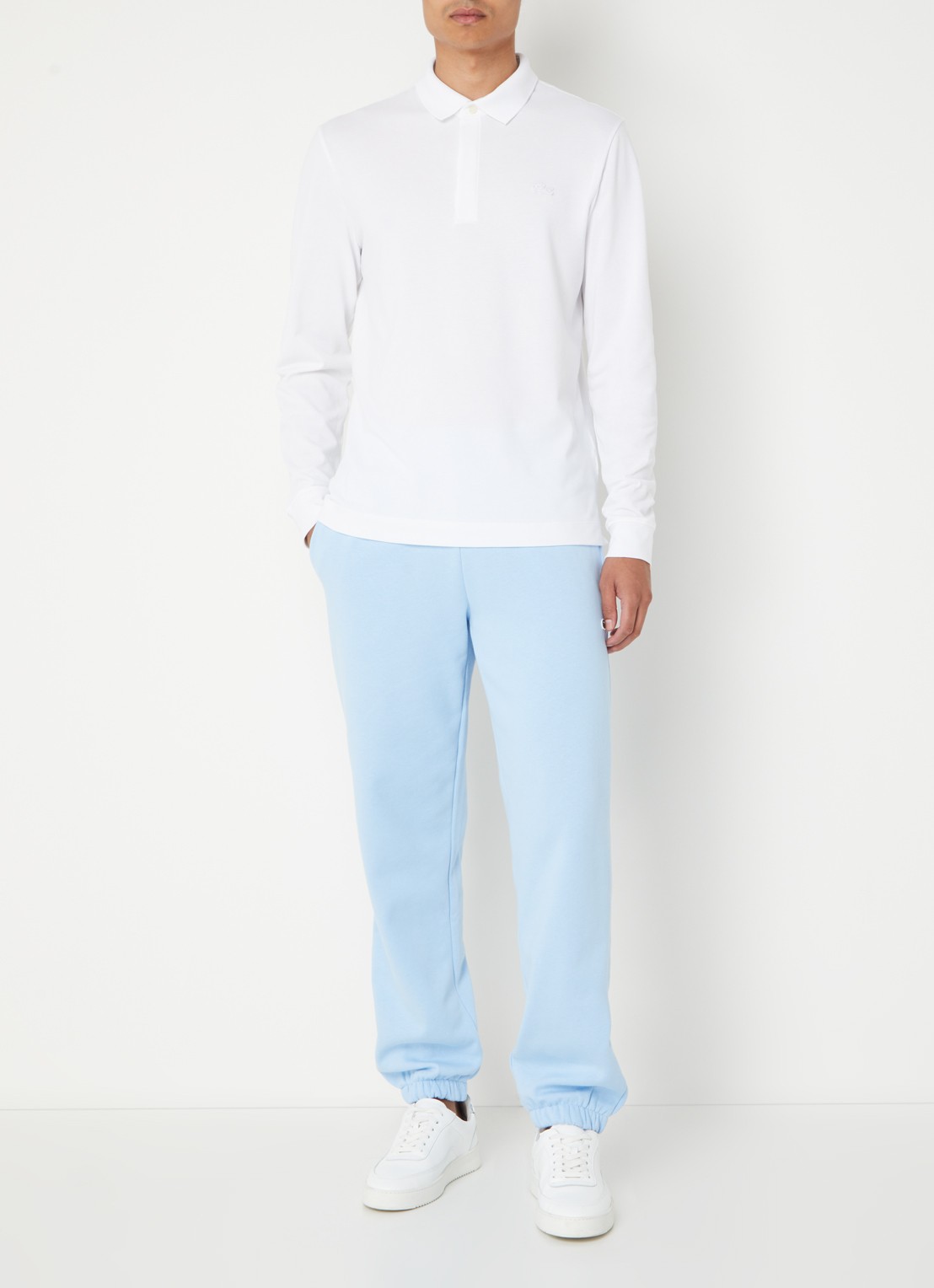 Lacoste Tapered fit joggingbroek met logoborduring - voorkant 5 lichtblauw