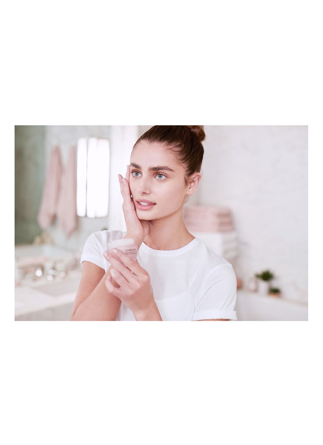 Lancôme Hydra Zen Anti-Stress Moisturizing Face Cream - dagcrème - voorkant 2 undefined