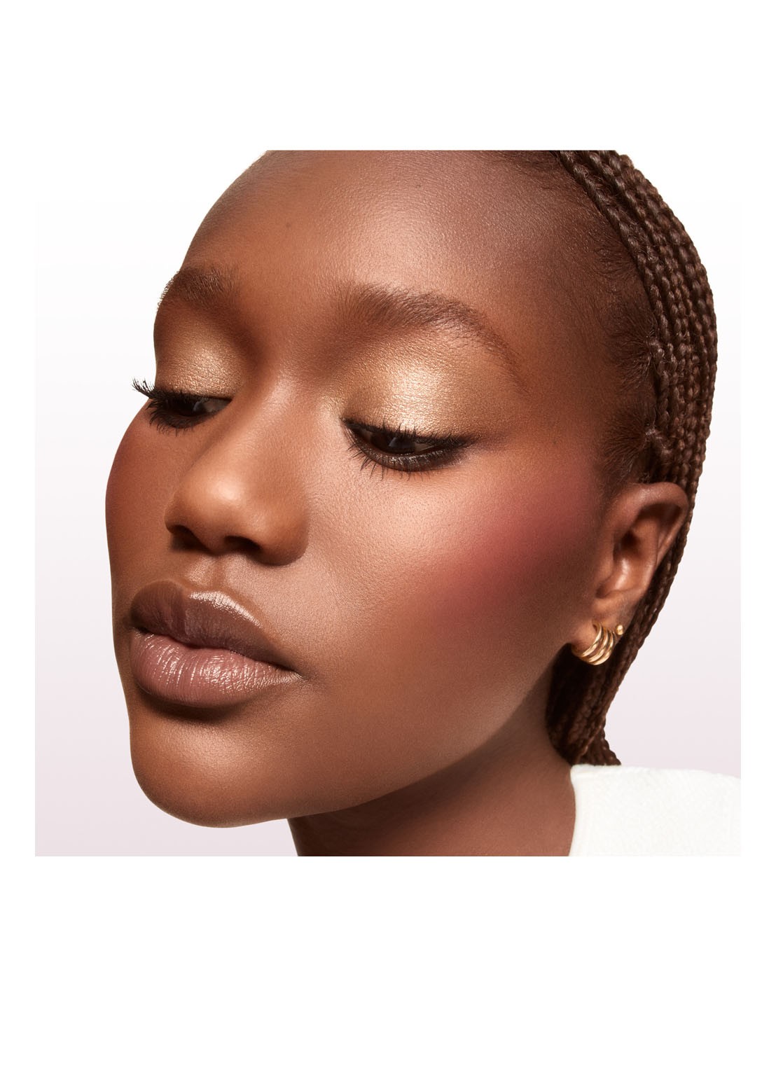 Lancôme  Idôle Tint - vloeibare oogschaduw - detail 5 01