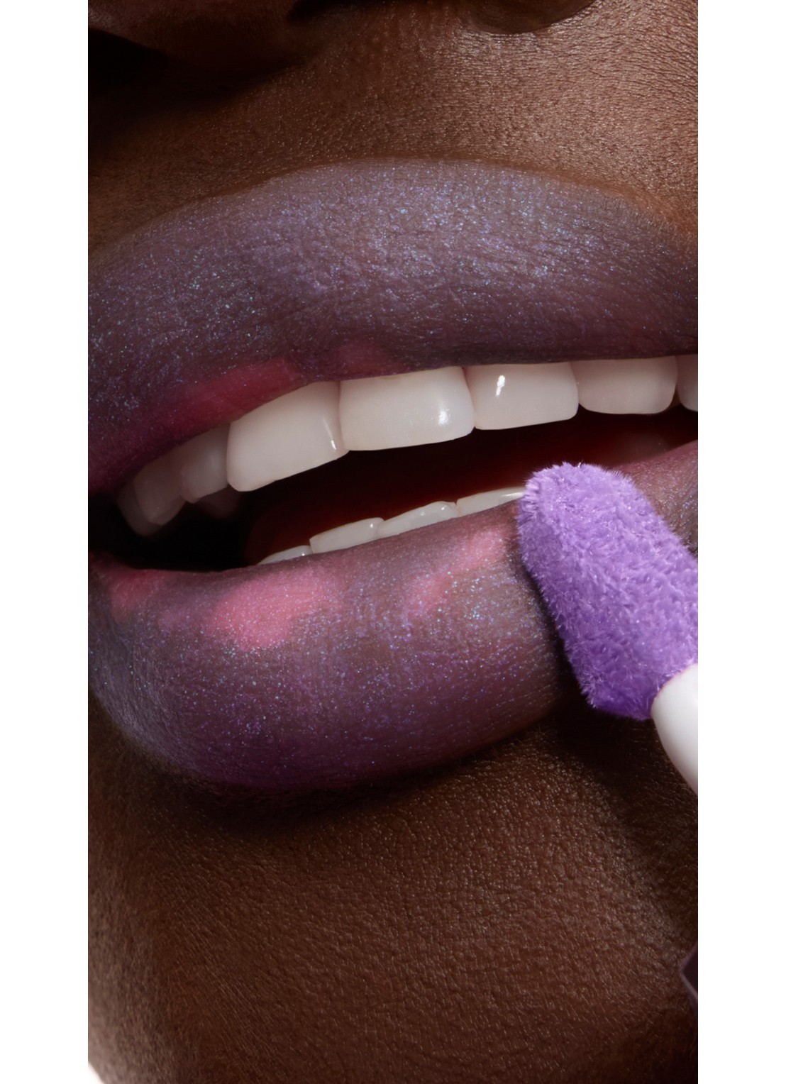 Lancôme Lip Idôle Cuddle Blur - vloeibare lipstick - detail 6 26 ice ice cuddling