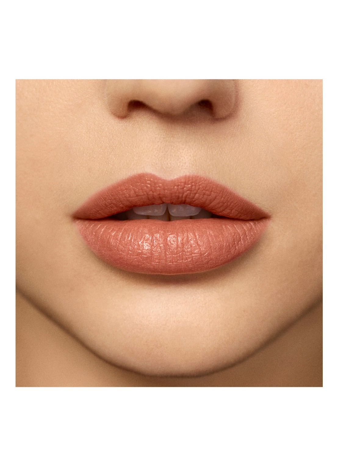 Laura Mercier Rouge Essentiel Silky Crème Lipstick - voorkant 2 brun pâle