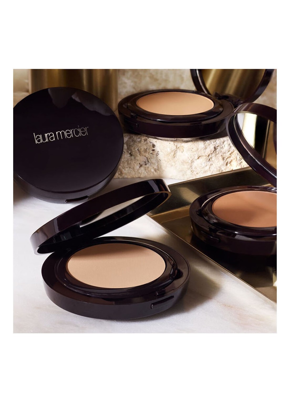 Laura Mercier Smooth Finish Foundation Powder - poederfoundation - detail 6 3n1