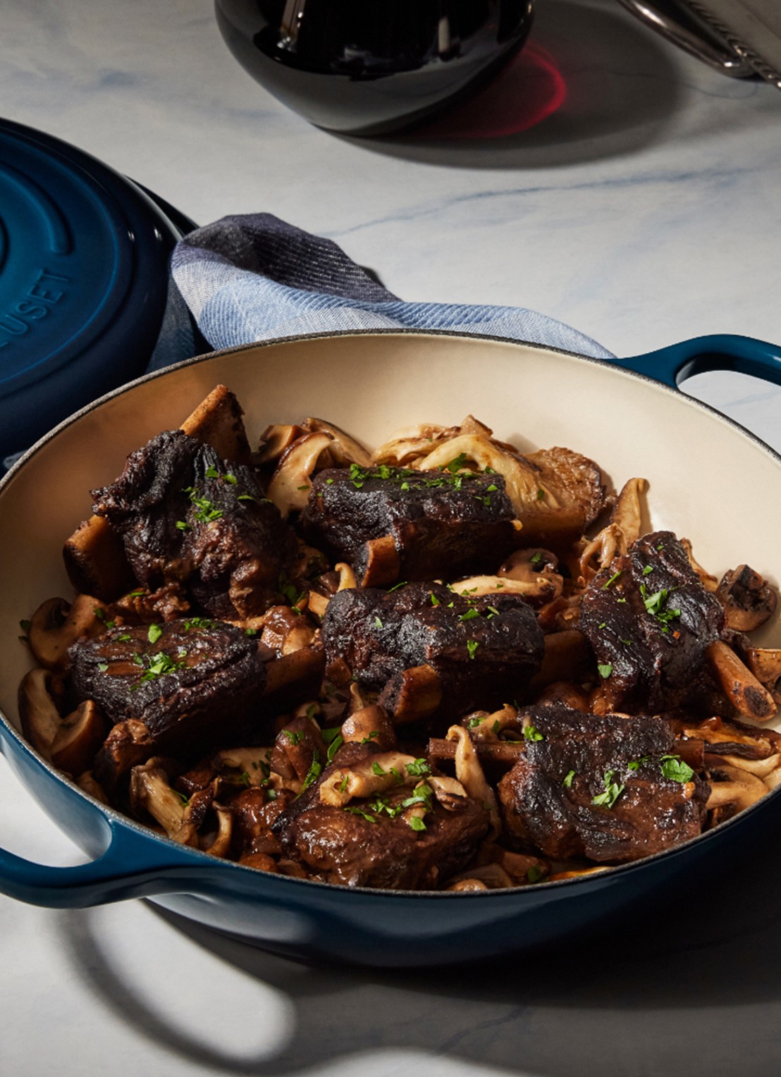 Le Creuset Campagnard Signature braadpan Ø25,7 - detail 6 donkerblauw