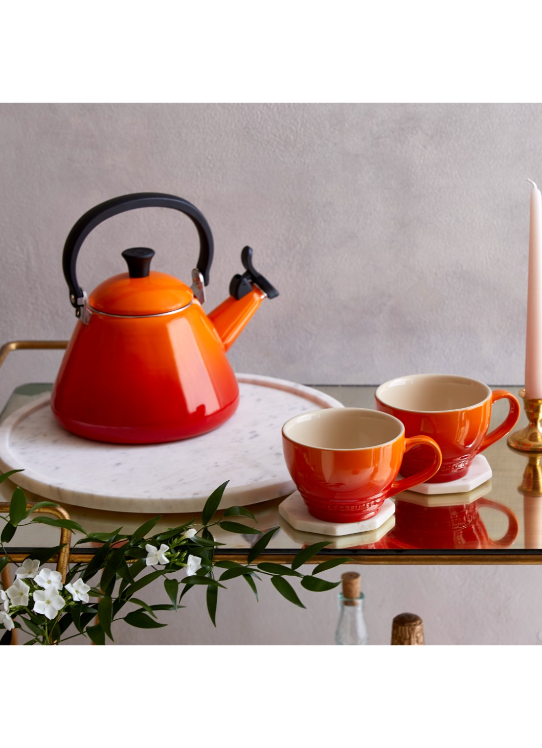 Le Creuset Cappuccino mok 40 cl - voorkant 6 oranjerood / oranje