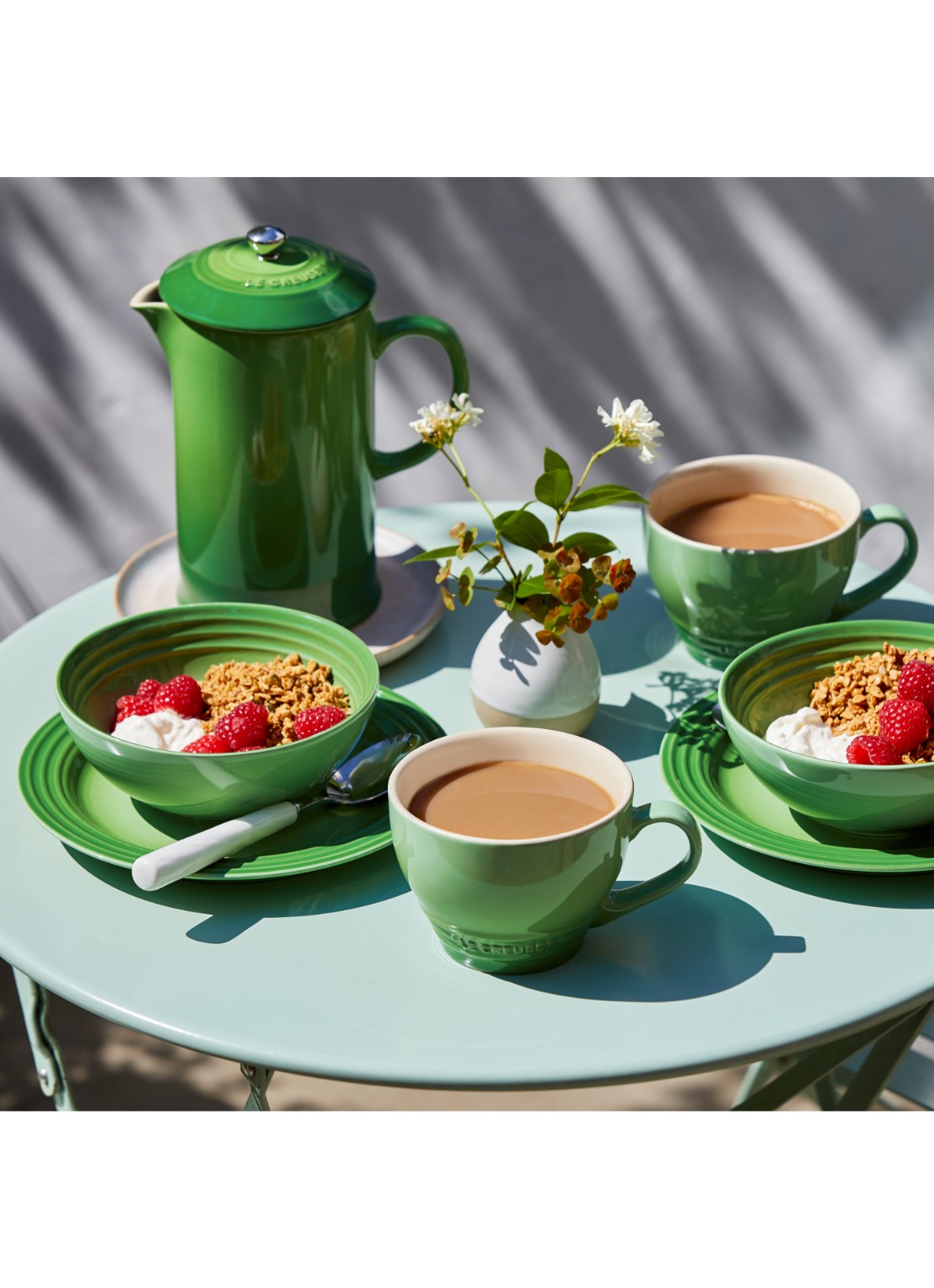 Le Creuset Cappuccino mok 40 cl - voorkant 2 bamboo / groen