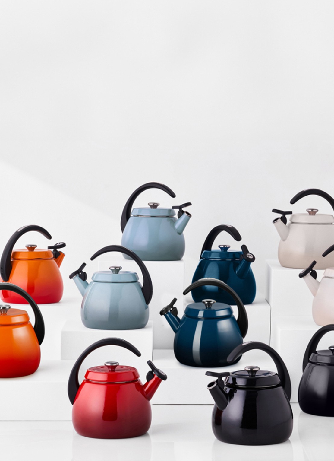 Le Creuset Cloche fluitketel 2,1 liter - detail 3 donkerrood