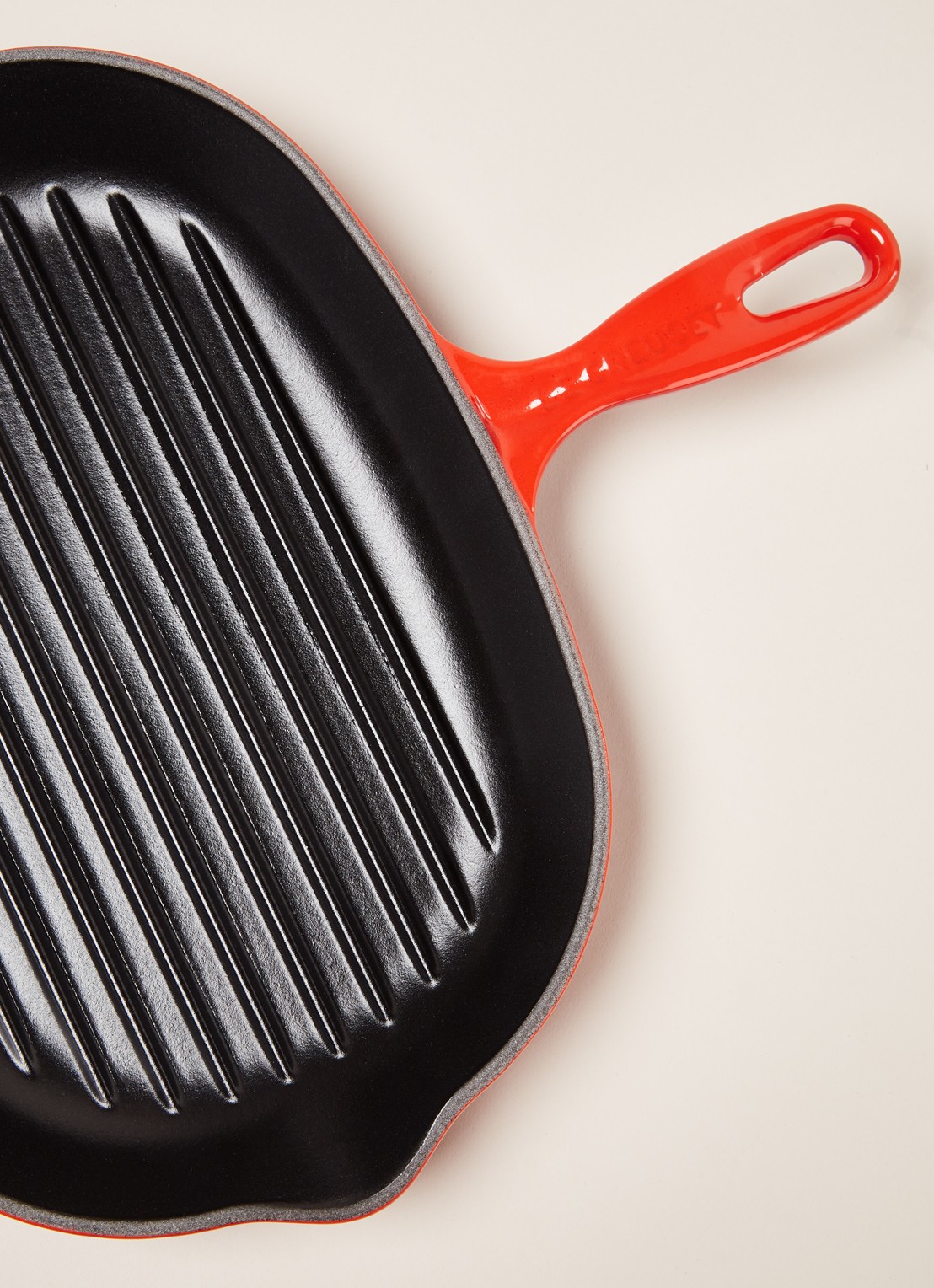 Le Creuset Grillpan ovaal 32 cm  - detail 3 kersenrood / rood