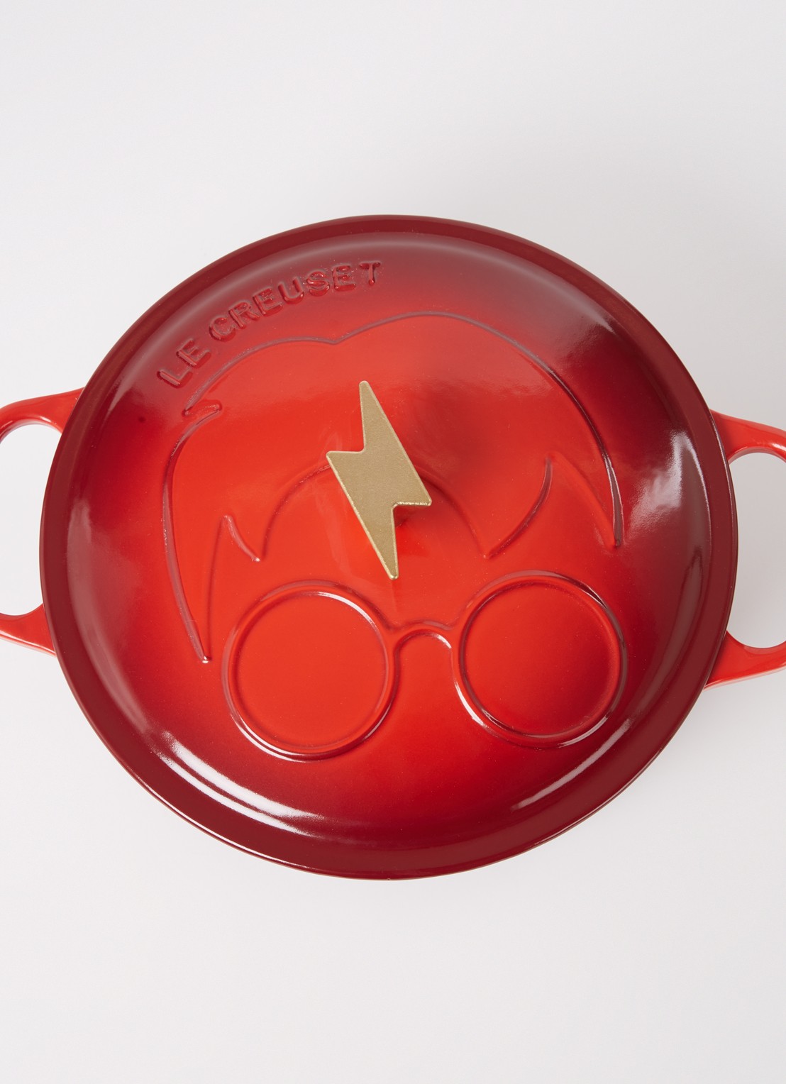 Le Creuset Harry Potter™ Limited Edition braadpan 26 cm - detail 2 rood